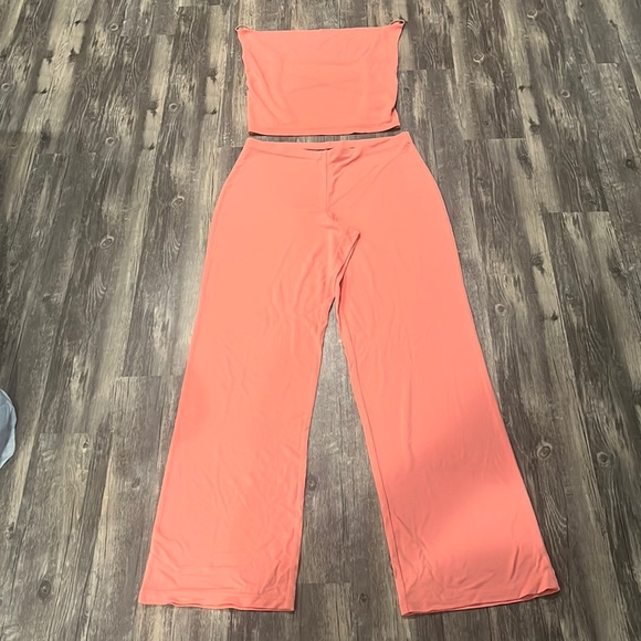 Moda International 2 piece set - Picture 1 of 13